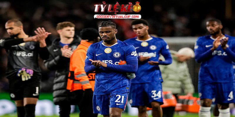 Thầy trò HLV Liam Rosenior cần sớm cải thiện tình hình Thầy trò HLV Liam Rosenior cần sớm cải thiện tình hình